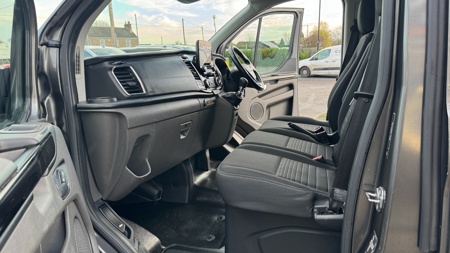 Used Ford Transit Custom 2021 for sale - 76861962: Photo 11