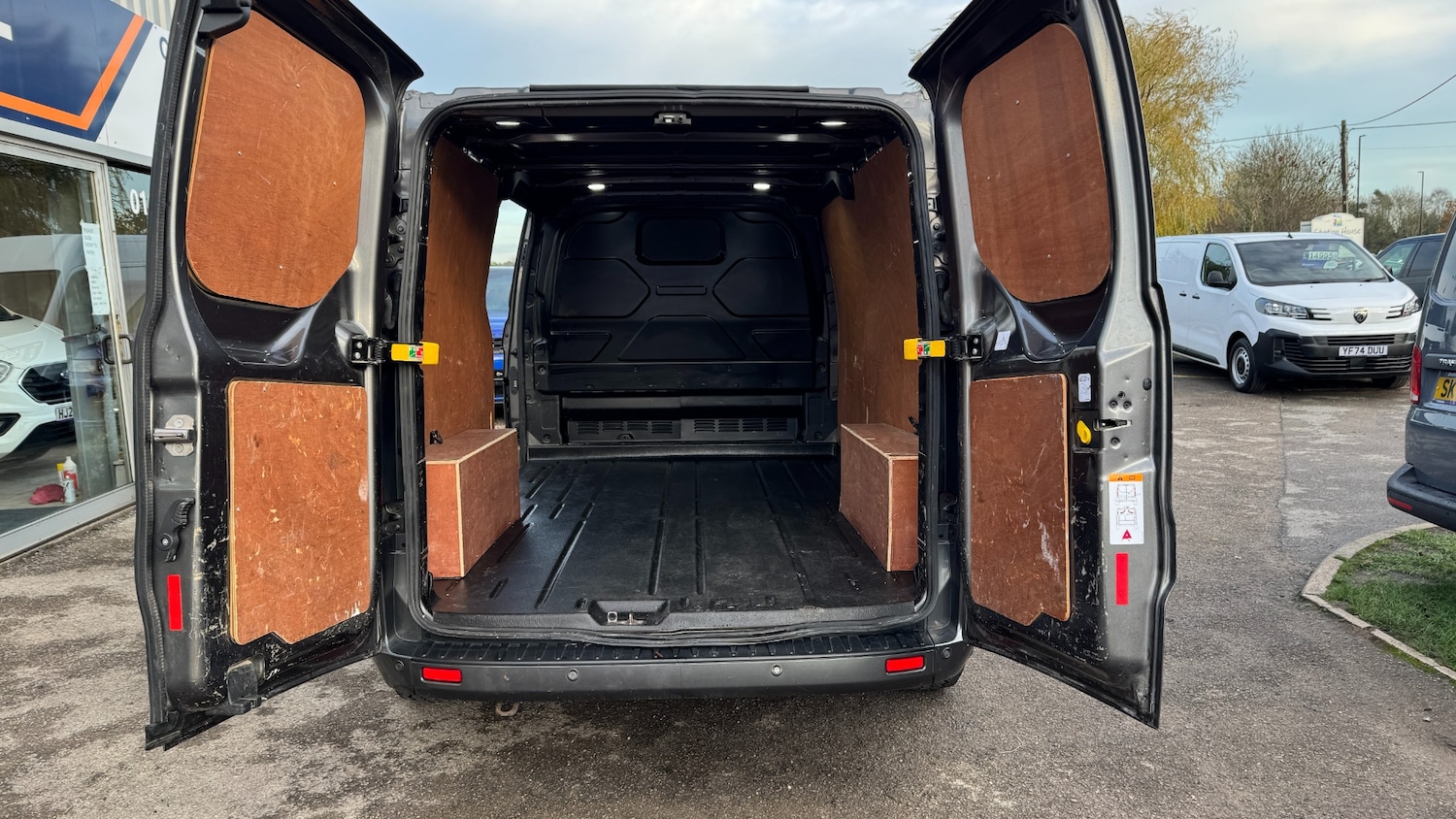 Used Ford Transit Custom 2021 for sale - 76861962: Photo 7