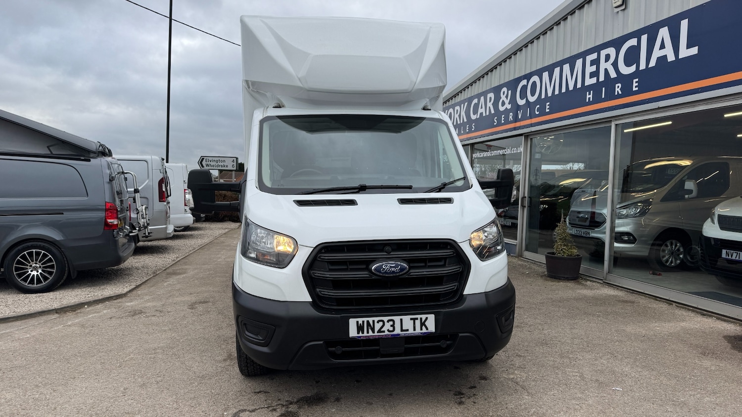 Used Ford Transit 2023 for sale - 77889332: Photo 2