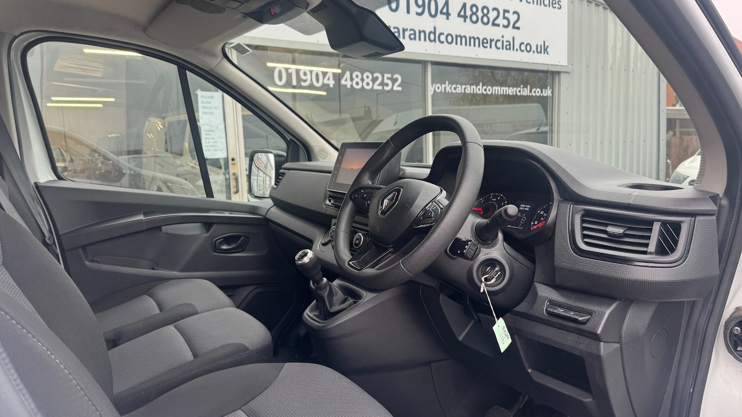 Used Renault Trafic 2023 for sale - 77012248: Photo 10