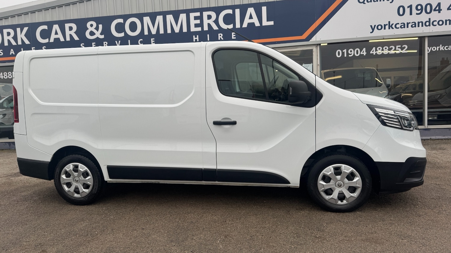 Used Renault Trafic 2023 for sale - 77012248: Photo 4