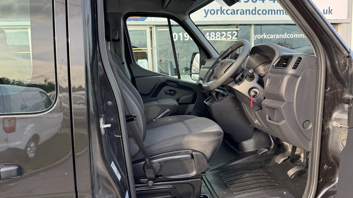 Used Renault Master 2022 for sale - 76436638: Photo 8