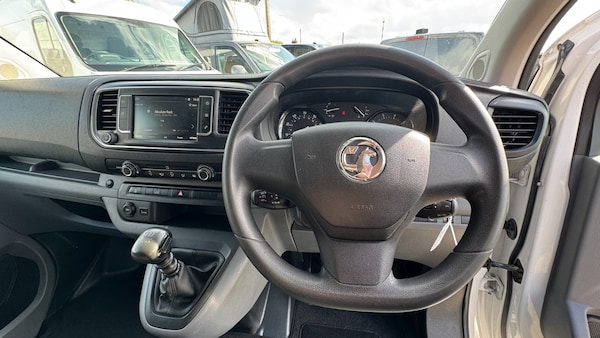Used Vauxhall Vivaro 2020 for sale - 76117388: Photo 18