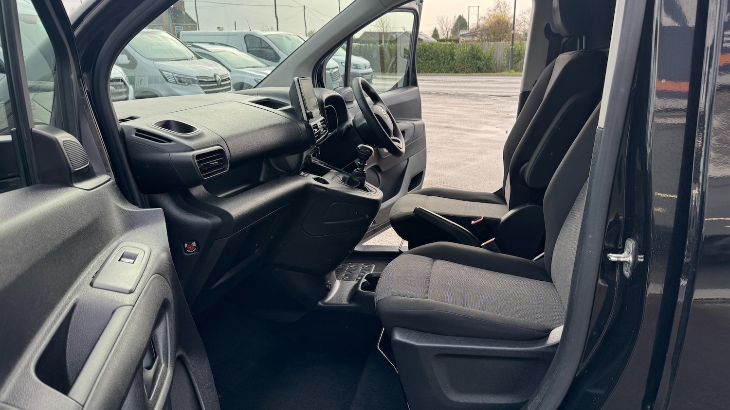 Used Toyota ProAce 2022 for sale - 77701278: Photo 12