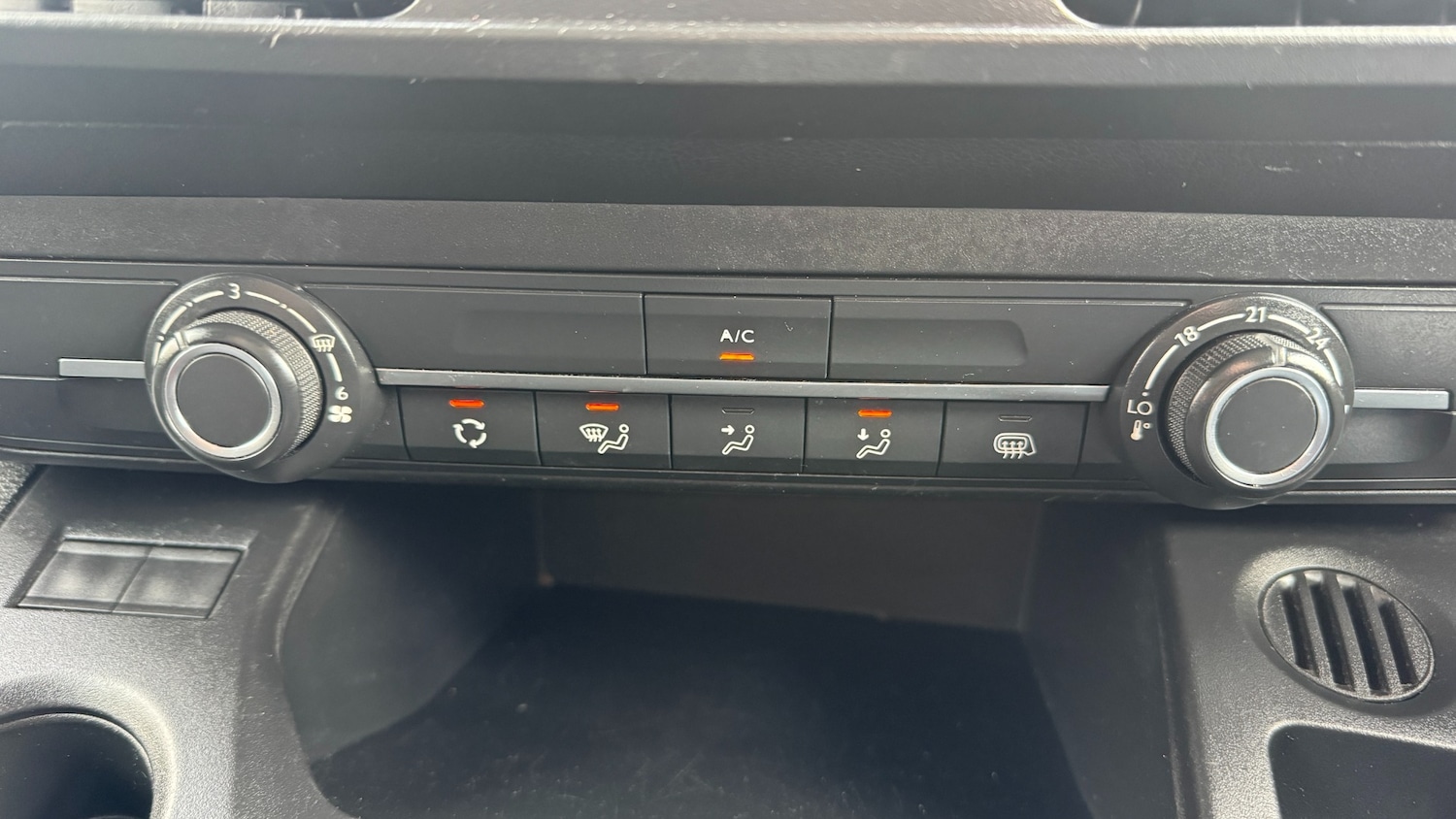 Used Toyota ProAce 2022 for sale - 77701278: Photo 15