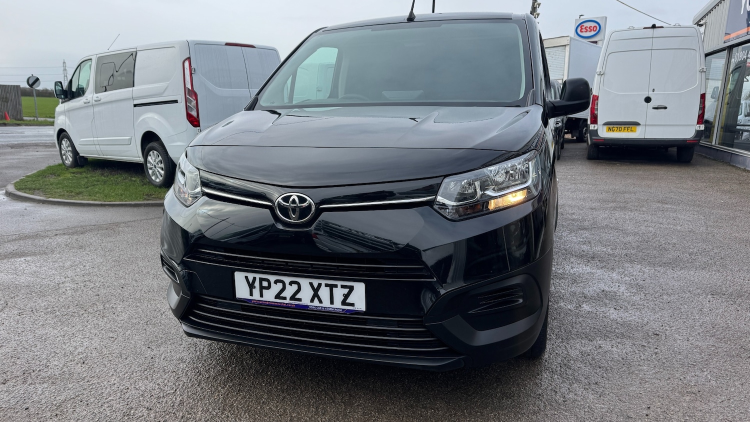 Used Toyota ProAce 2022 for sale - 77701278: Photo 2