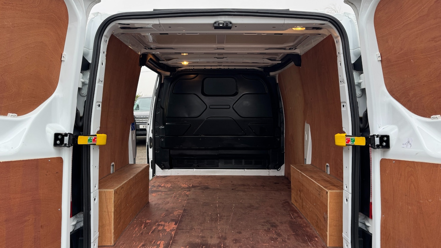 Used Ford Transit Custom 2023 for sale - 77248026: Photo 8