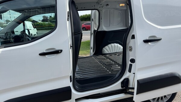 Used Toyota ProAce 2021 for sale - 75417660: Photo 8