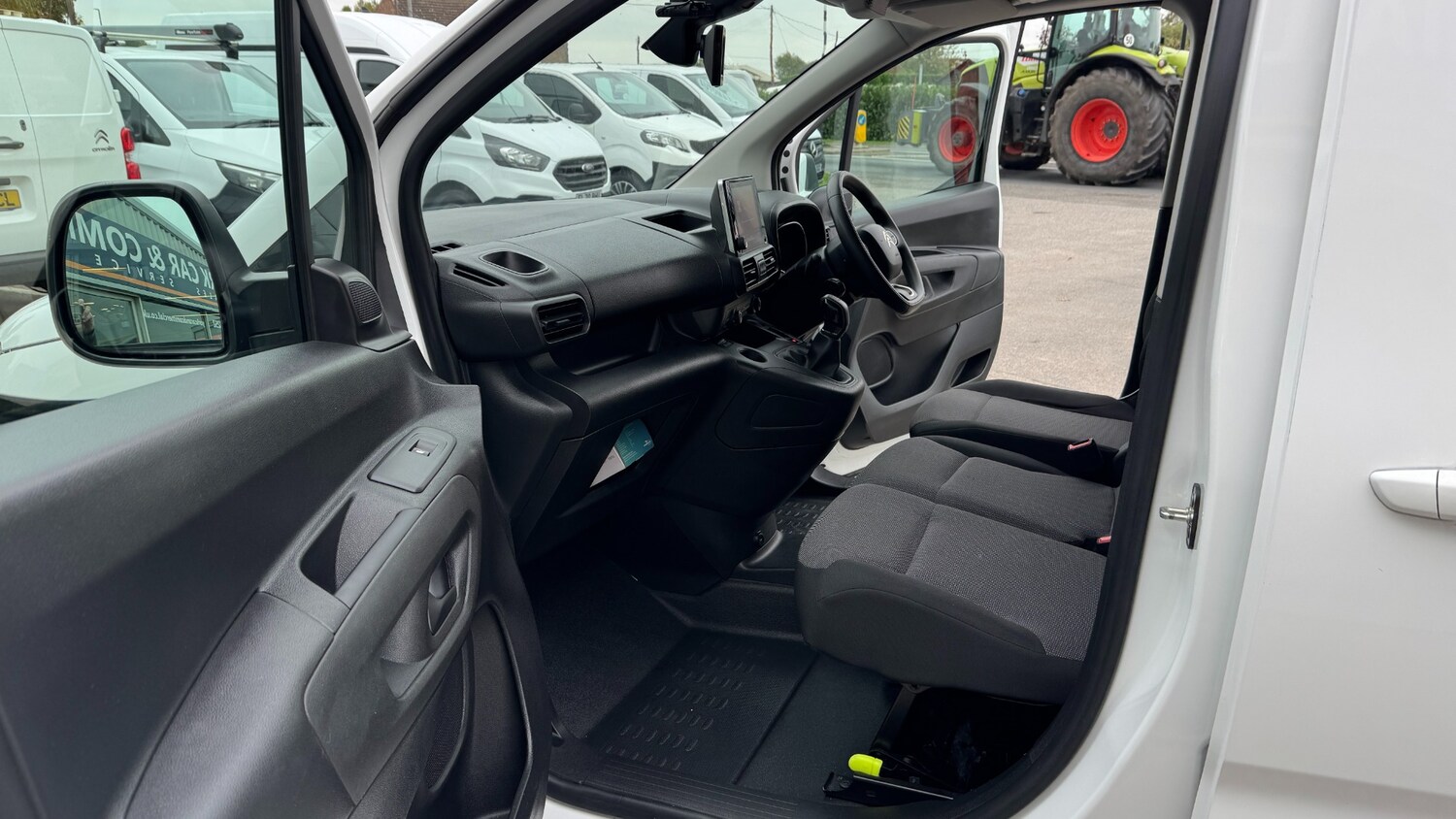 Used Citroen Berlingo 2019 for sale - 76309741: Photo 11