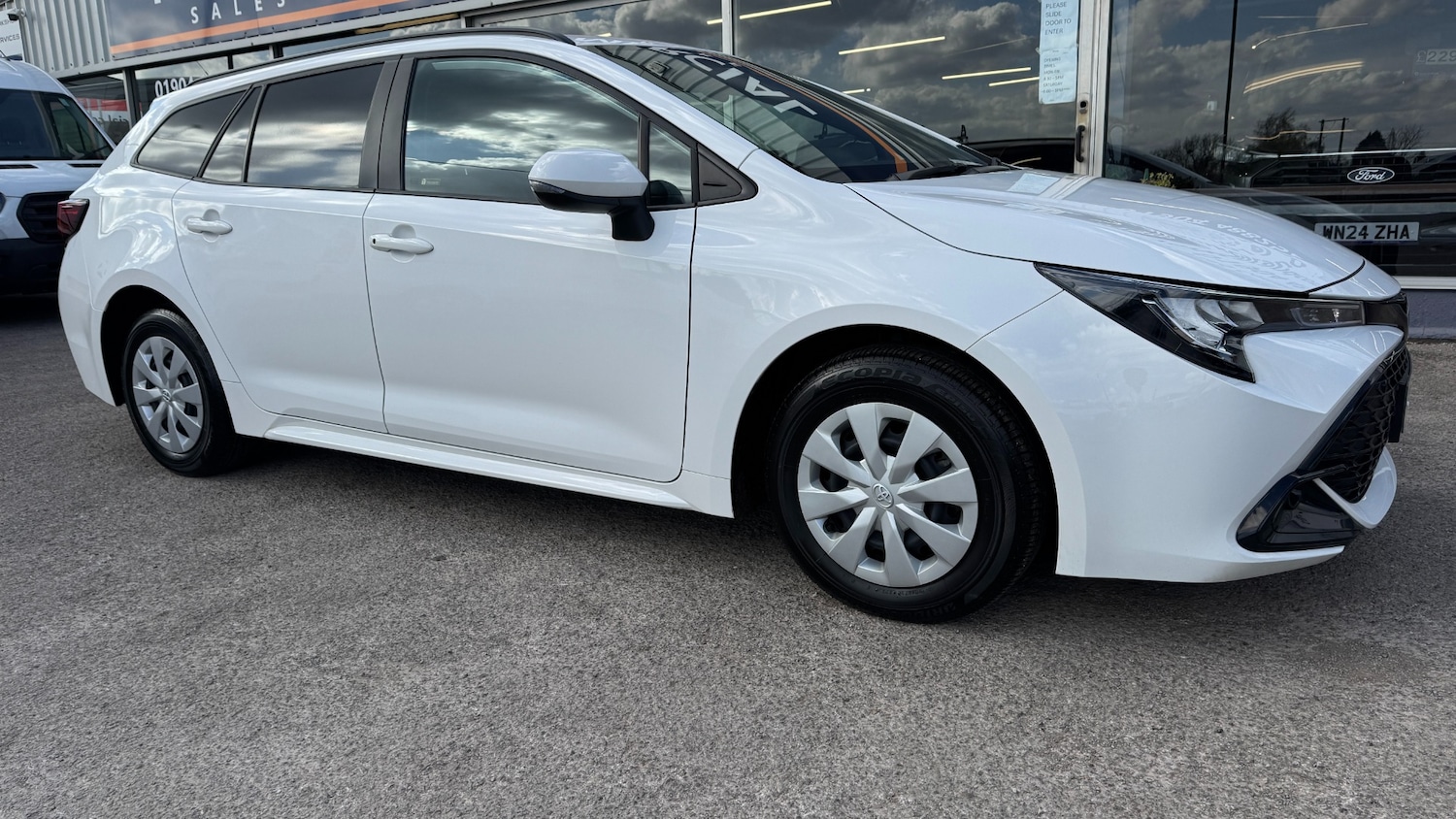 Used Toyota Corolla 2024 for sale - 78209407: Photo 4