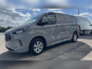 Used Ford Transit Custom 2024 for sale - 78209393: Photo