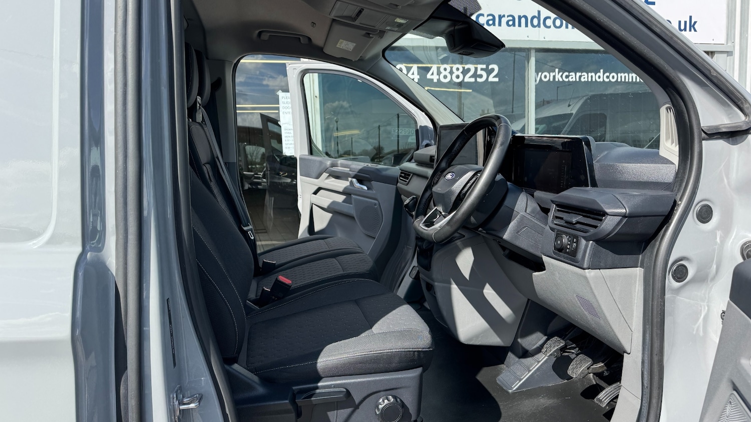 Used Ford Transit Custom 2024 for sale - 78209393: Photo 9