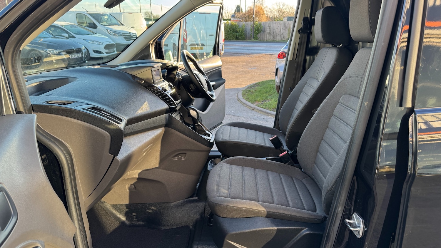 Used Ford Transit Connect 2021 for sale - 77106265: Photo 12