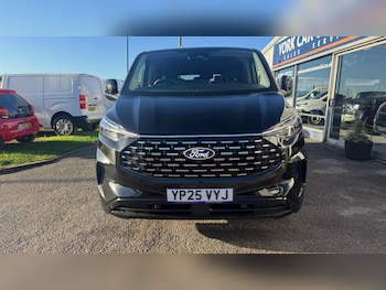 Used Ford Tourneo Custom 2025 for sale - 76791953: Photo