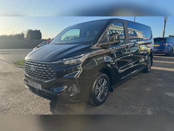 Used Ford Tourneo Custom 2025 for sale - 76791953: Photo