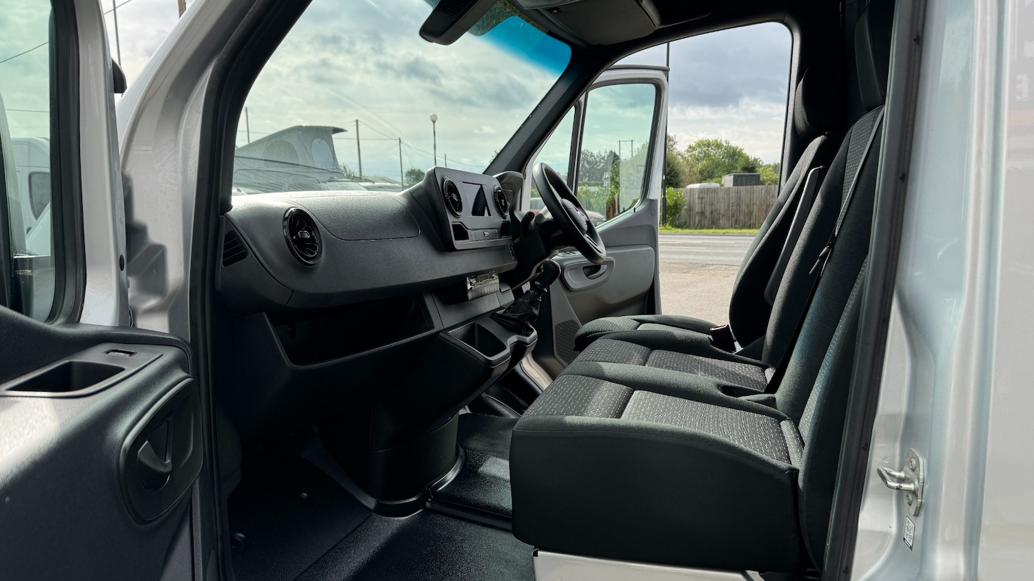 Used Mercedes-Benz Sprinter 2023 for sale - 76007594: Photo 8