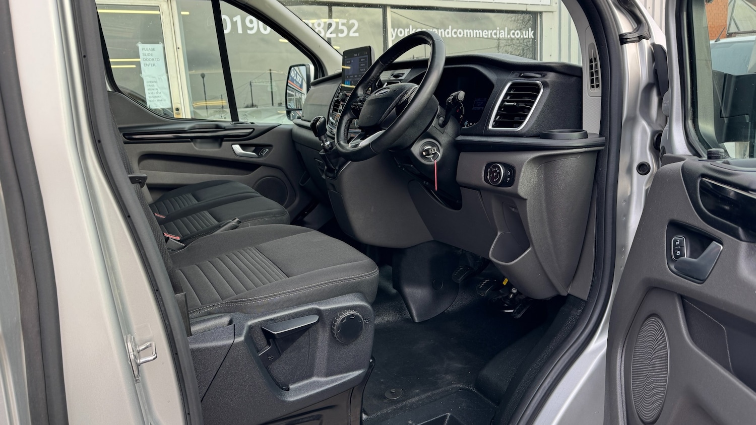 Used Ford Transit Custom 2023 for sale - 77701160: Photo 11