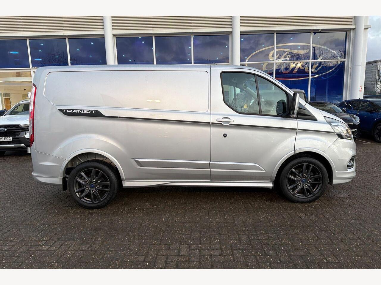 Used Ford Transit Custom 2023 for sale - 77177848: Photo 10