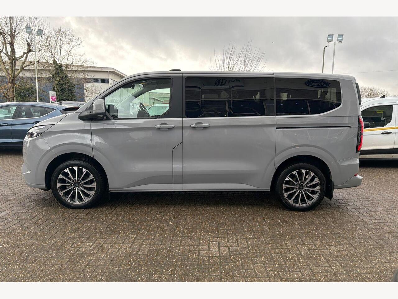 Used Ford Tourneo Custom 2025 for sale - 77698026: Photo 9