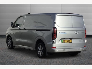 Used Ford Transit Custom 2024 for sale - 76677864: Photo