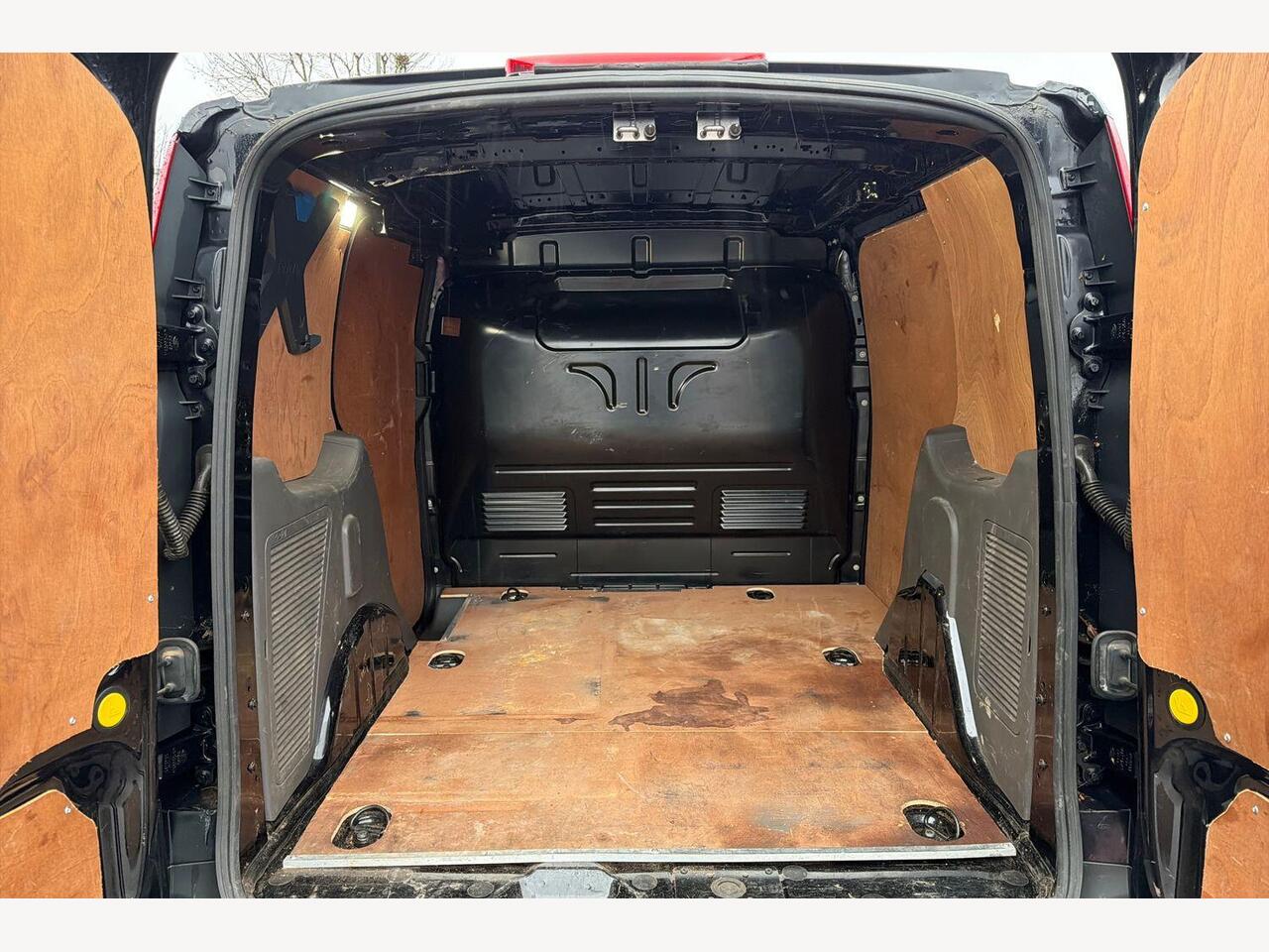 Used Ford Transit Connect 2023 for sale - 77346559: Photo 2