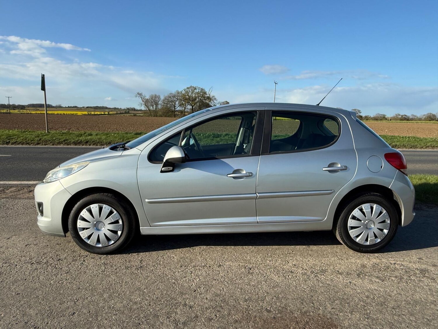 Used Peugeot 207 for sale - 78184958: Photo 21