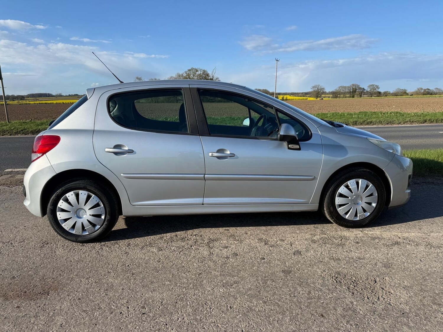Used Peugeot 207 for sale - 78184958: Photo 34
