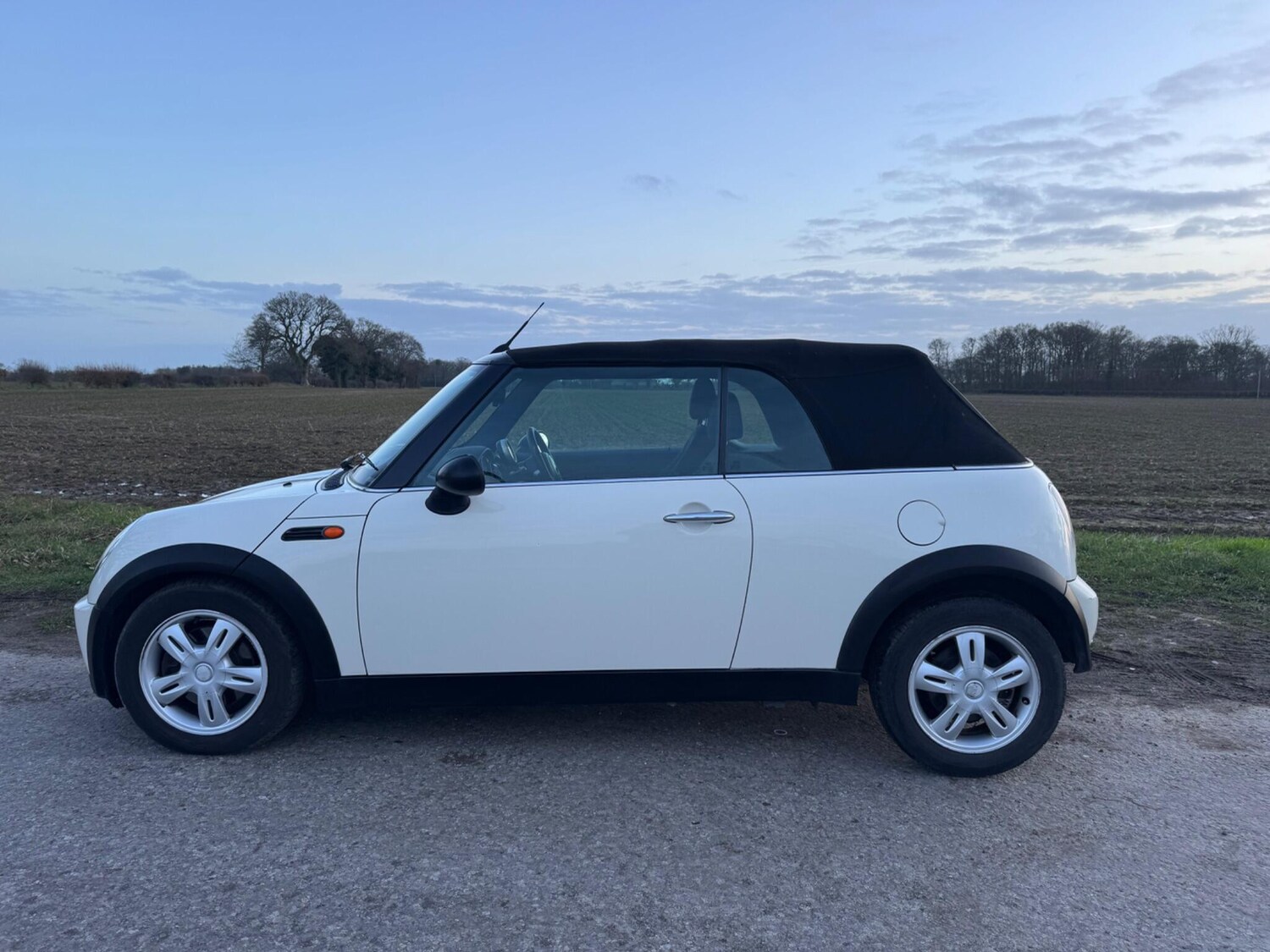Used MINI Convertible for sale - 77970715: Photo 17