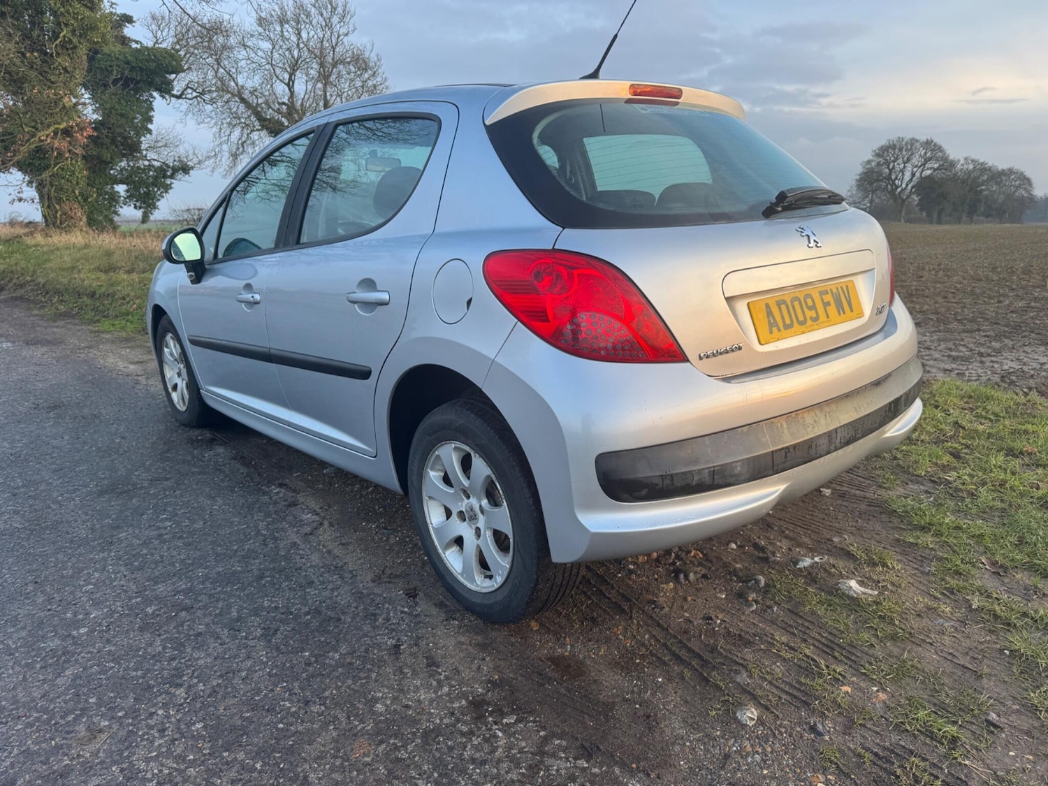 Used Peugeot 207 2009 for sale - 77238554: Photo 4