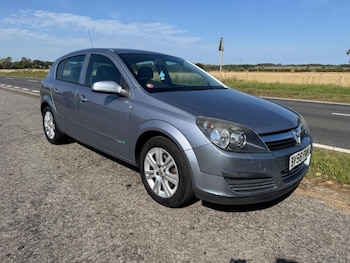 2006 (56) - 1.4i 16v Active 5dr
