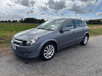 Used Vauxhall Astra 2005 for sale - 75781476: Photo