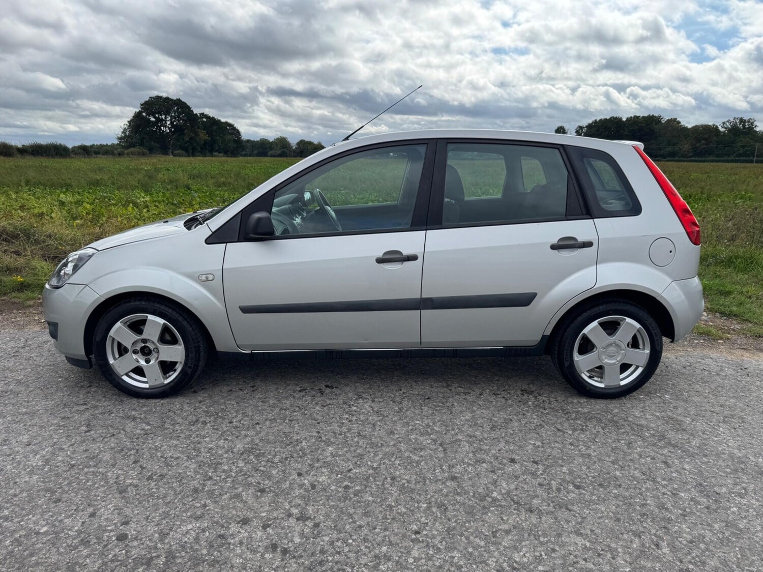 Vehicle 33