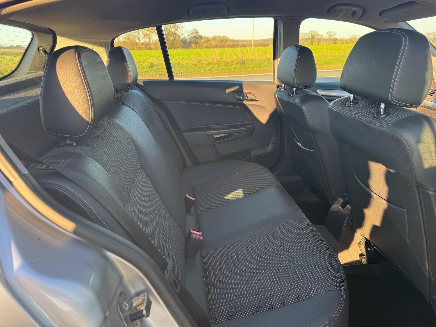 Used Vauxhall Astra 2008 for sale - 77052468: Photo 35