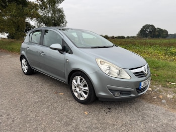 2011 (60) - 1.4i 16v SE 5dr (a/c)