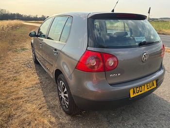 Used Volkswagen Golf 2007 for sale - 79348462: Photo