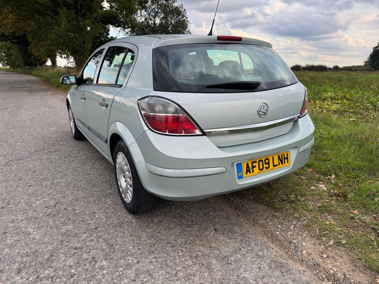 Used Vauxhall Astra 2009 for sale - 76094104: Photo 24