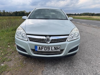 Used Vauxhall Astra 2009 for sale - 76094104: Photo
