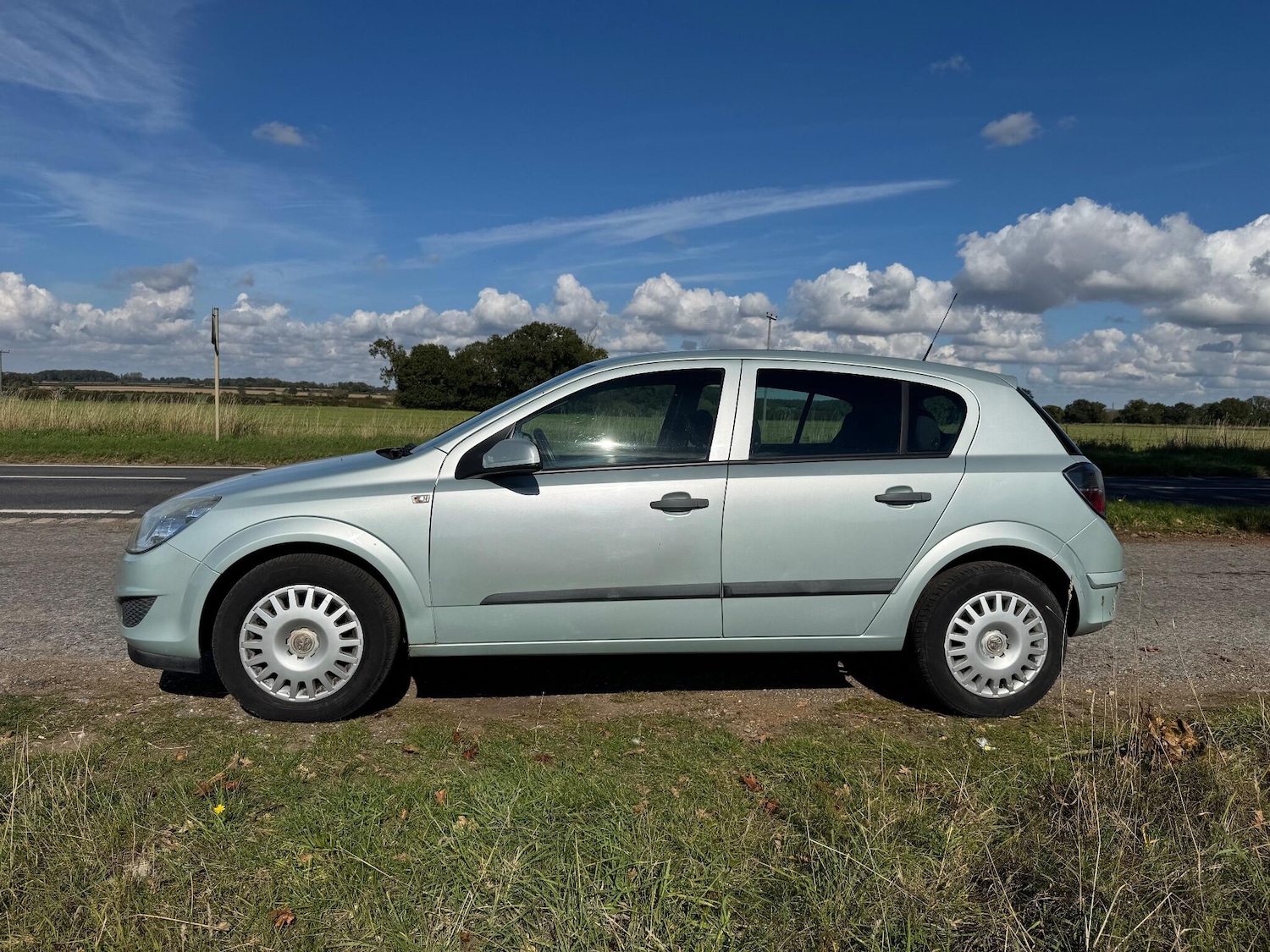 Used Vauxhall Astra 2009 for sale - 76094104: Photo 32