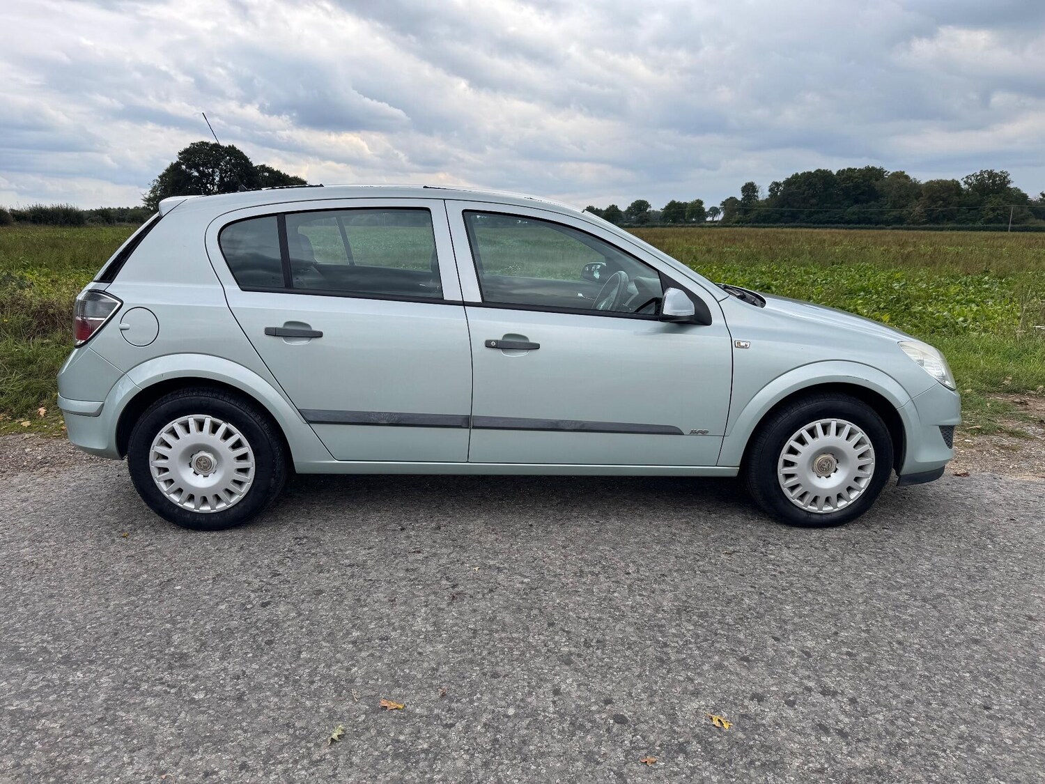 Used Vauxhall Astra 2009 for sale - 76094104: Photo 35