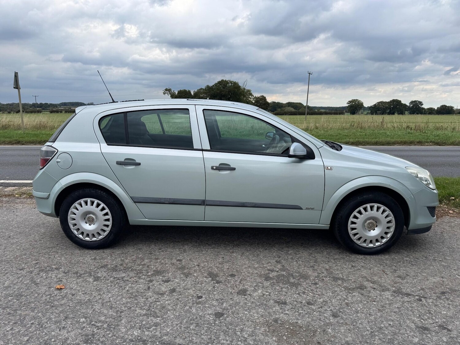 Used Vauxhall Astra 2009 for sale - 76094104: Photo 36