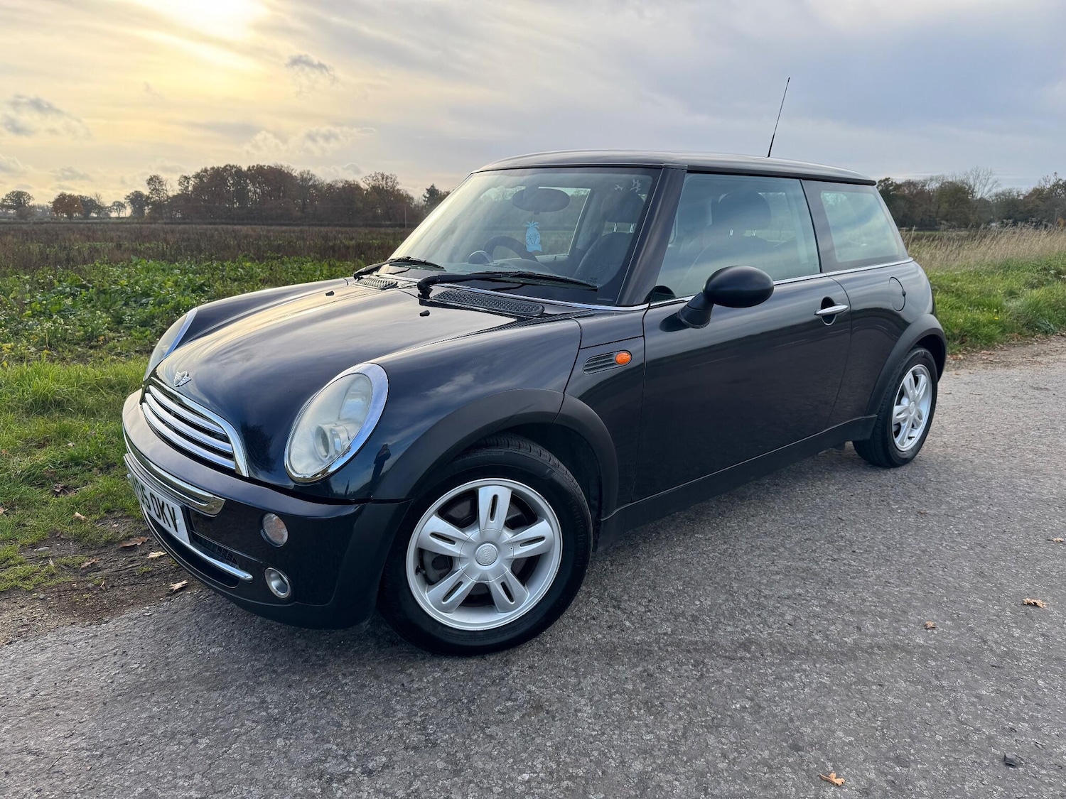 Used MINI Hatch 2005 for sale - 76989789: Photo 14