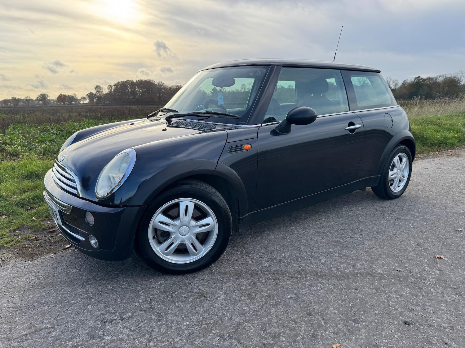 Used MINI Hatch 2005 for sale - 76989789: Photo 16
