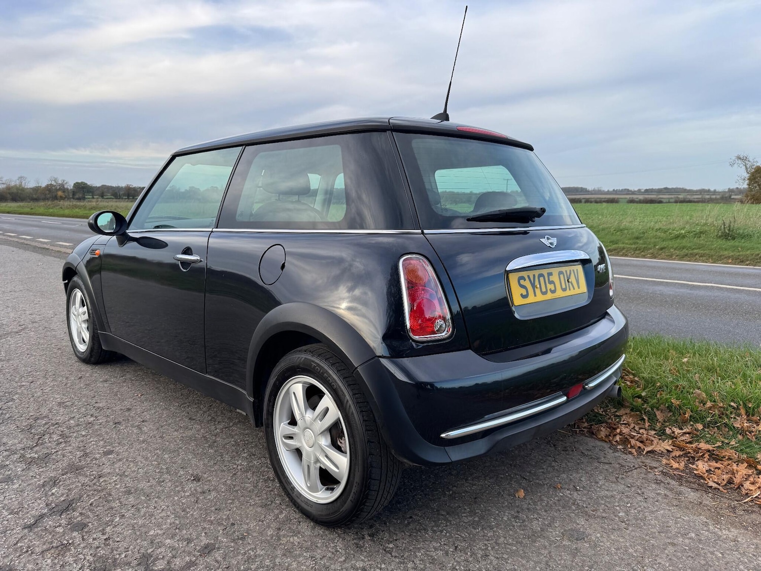 Used MINI Hatch 2005 for sale - 76989789: Photo 17