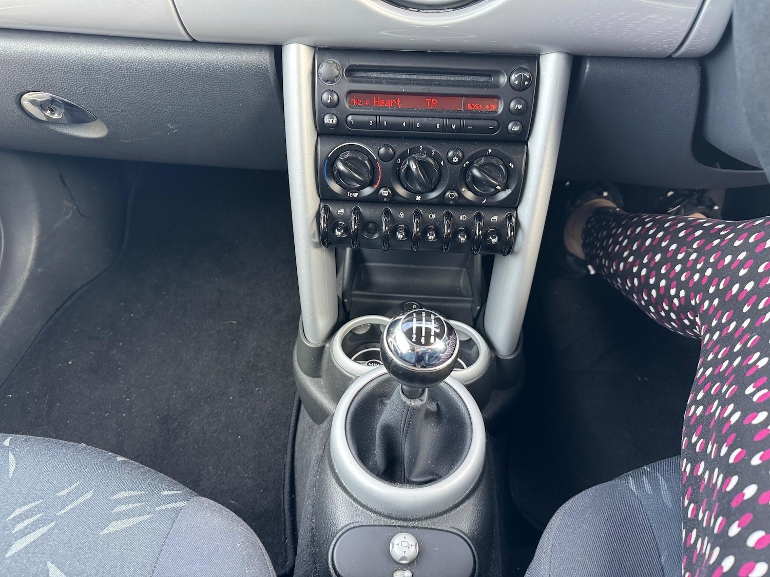 Used MINI Hatch 2005 for sale - 76989789: Photo 41