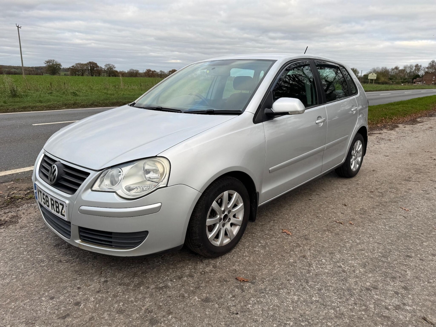Used Volkswagen Polo 2008 for sale - 76596984: Photo 16