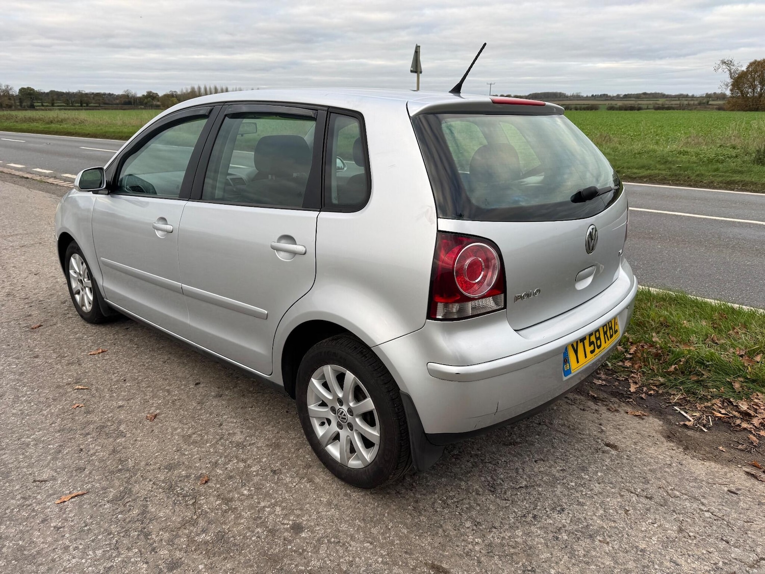 Used Volkswagen Polo 2008 for sale - 76596984: Photo 20