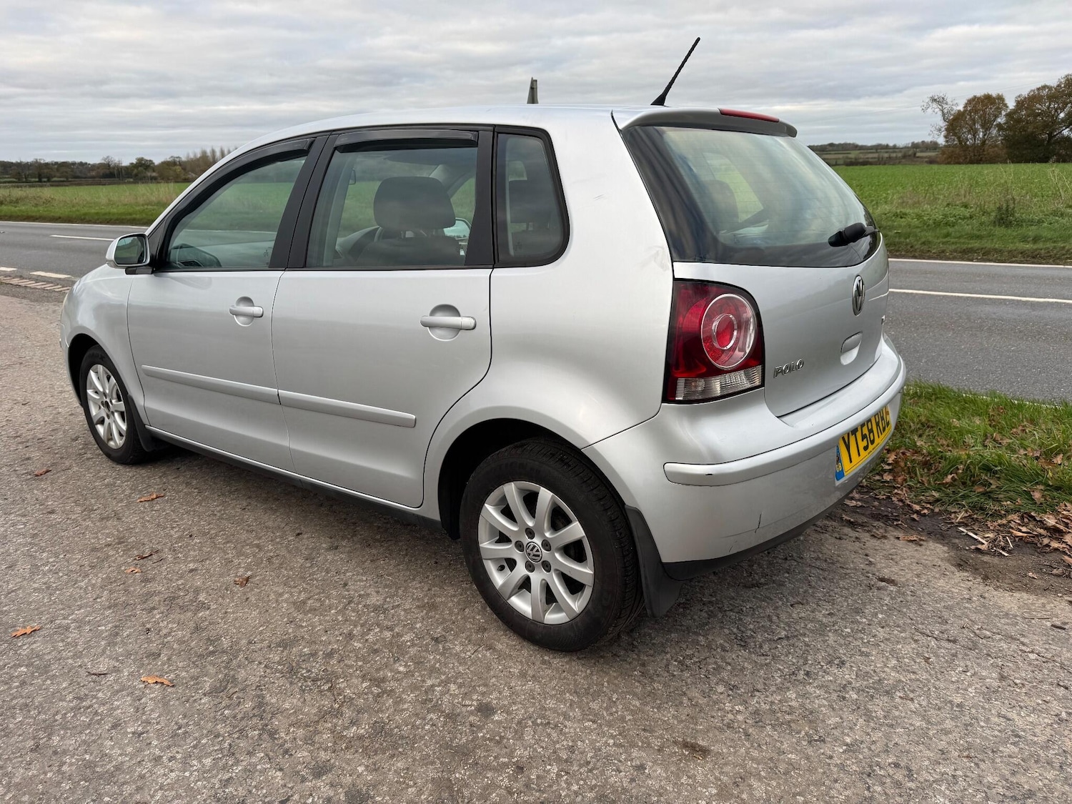 Used Volkswagen Polo 2008 for sale - 76596984: Photo 22
