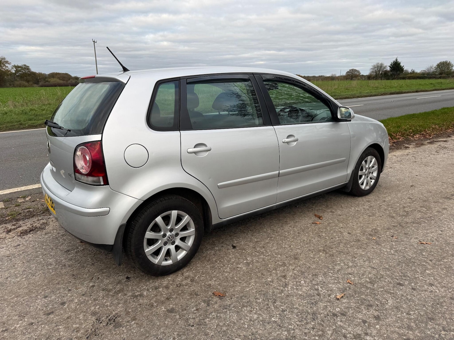 Used Volkswagen Polo 2008 for sale - 76596984: Photo 29