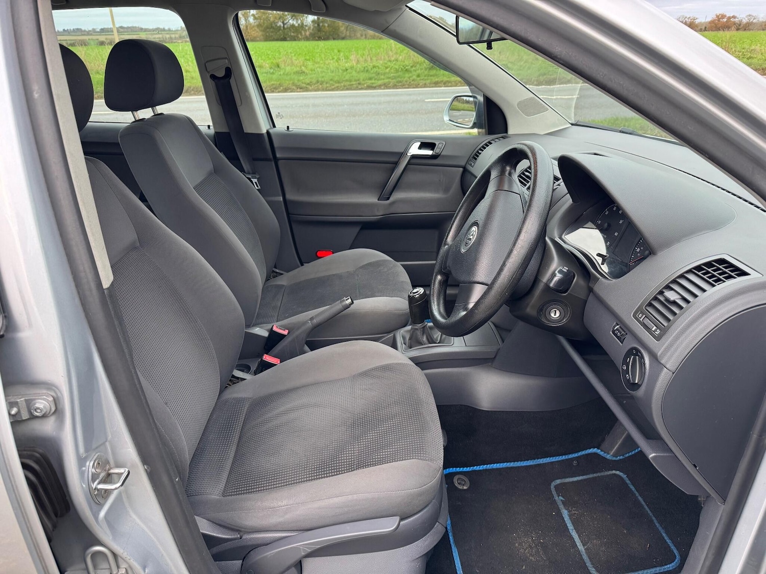 Used Volkswagen Polo 2008 for sale - 76596984: Photo 34