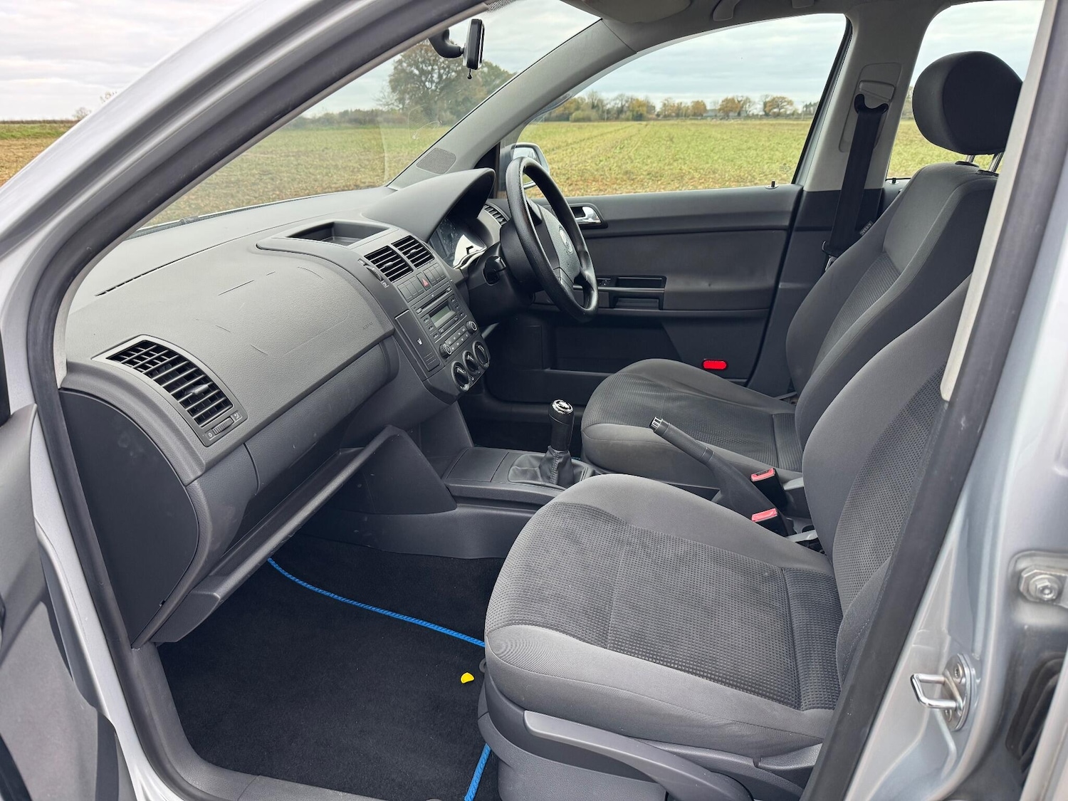 Used Volkswagen Polo 2008 for sale - 76596984: Photo 44